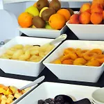 Oliver Отель Каорле