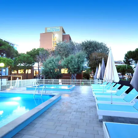 Oliver Hotel 3*