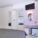Oliver Hotel