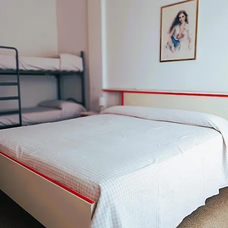 Hotel Oliver 3*